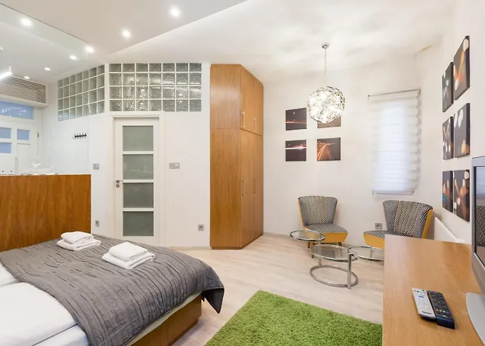 Appartement Retro Dream Near The Danube *
